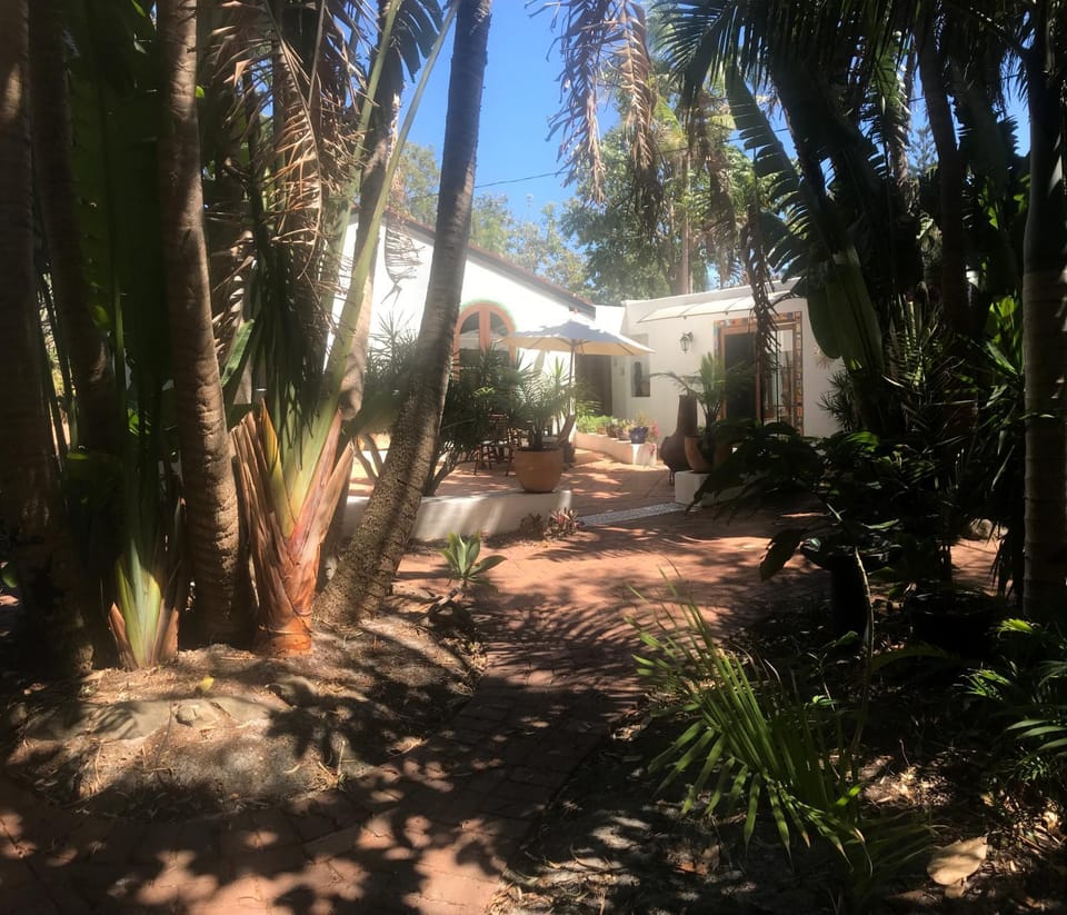 Beach Bliss - Private Suite, Tropical Tranquility, 3 mins walk to beach Vacation rental in New South Wales