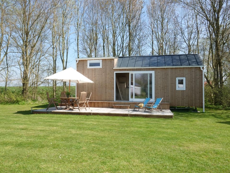 Property building, Day, Natural landscape