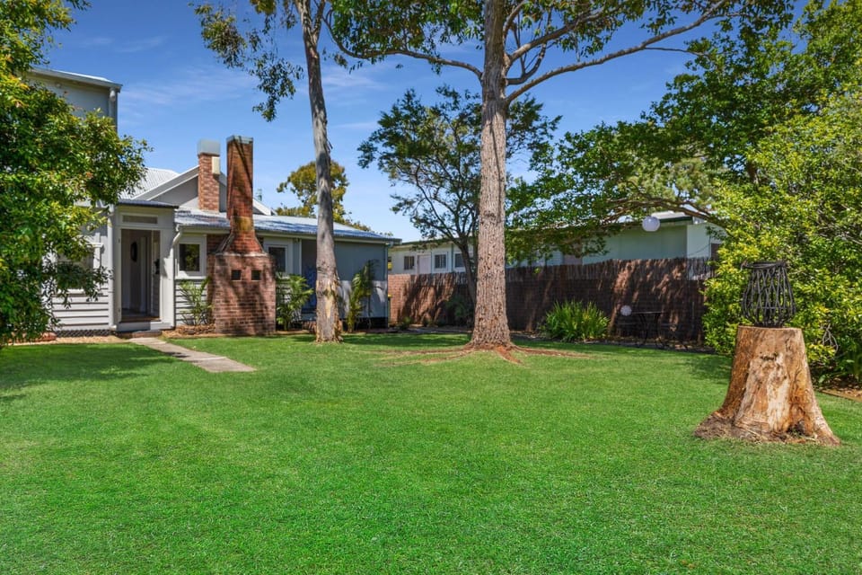 Captains Cottage - Huskisson - Pet Friendly House in Huskisson