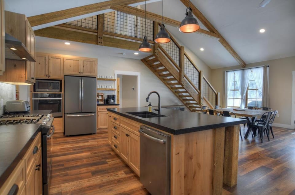 Mountain Shadow Retreat in South Fork House in South Fork
