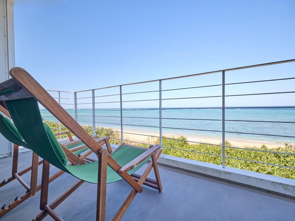 Balcony/Terrace, Photo of the whole room