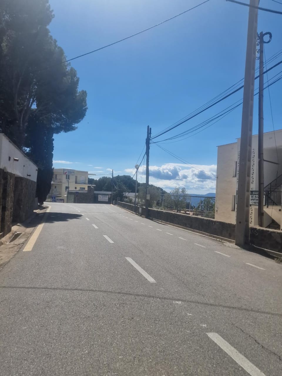 Neighbourhood, Street view, Parking