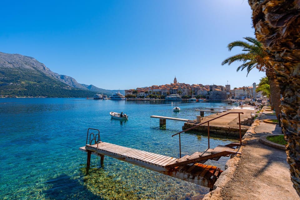 Nearby landmark, Day, Natural landscape, Beach, Mountain view, Sea view