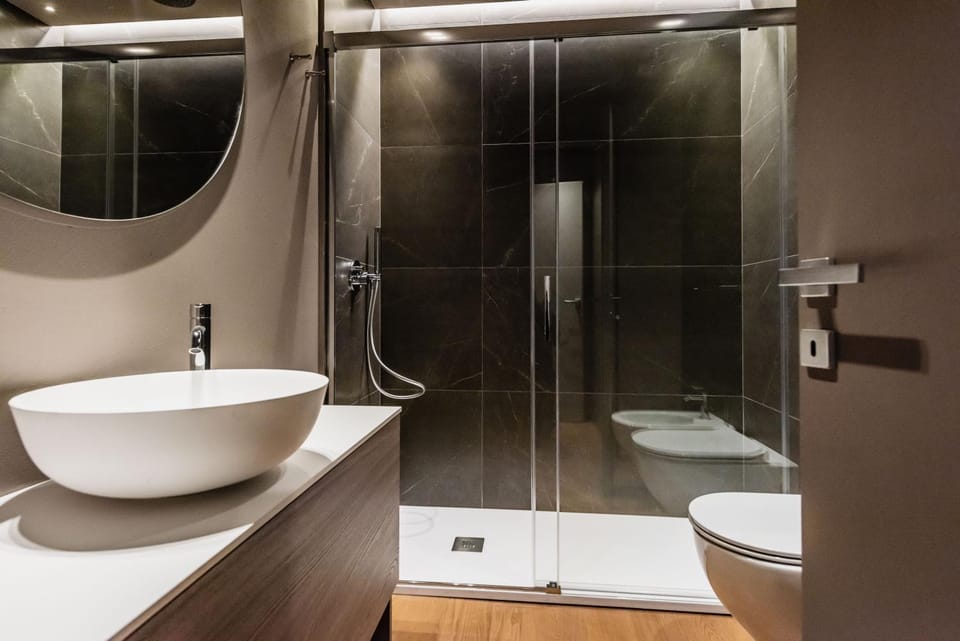 Shower, Bathroom