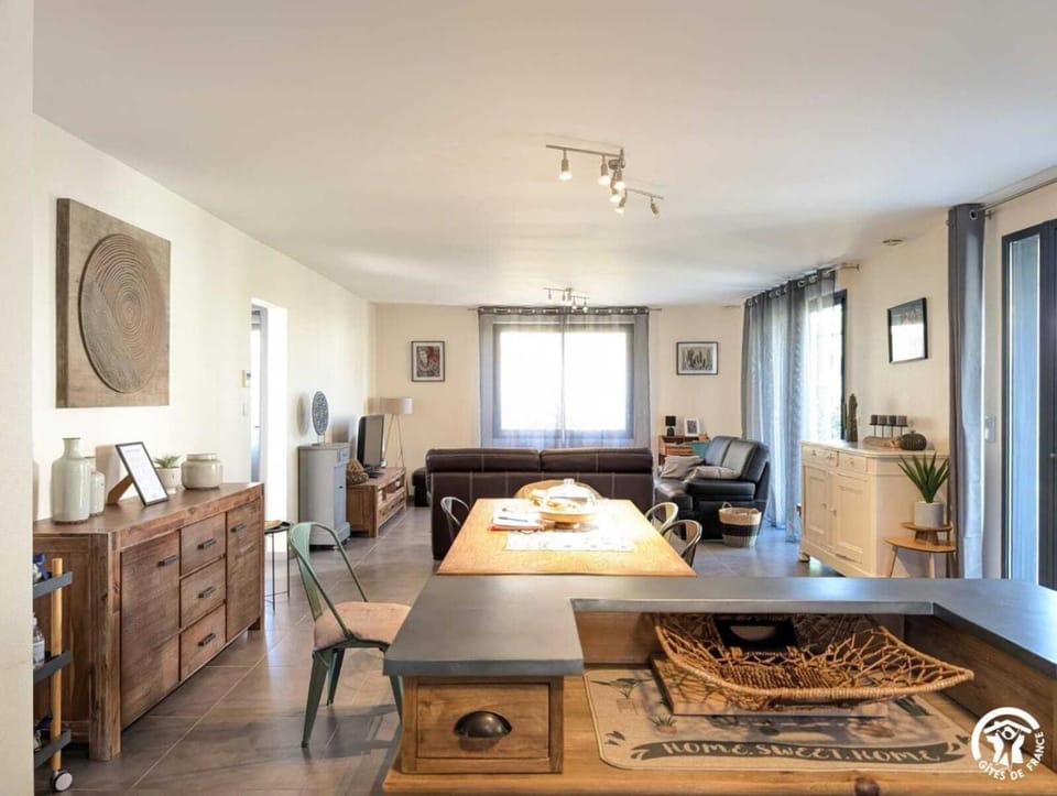 Me kasa House in Agde