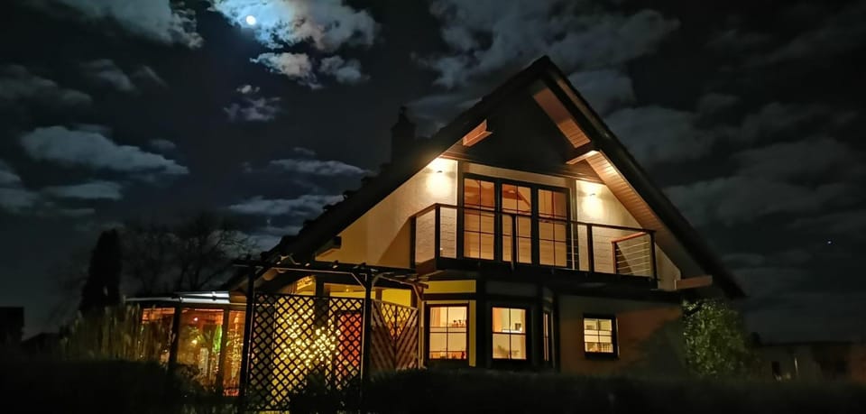 Property building, Night