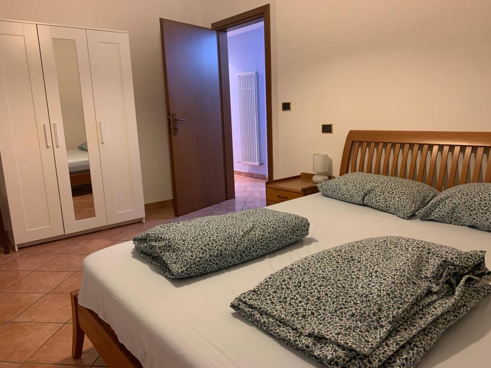 PeschieraView Apartment 1st floor x4 Apartment in Peschiera del Garda