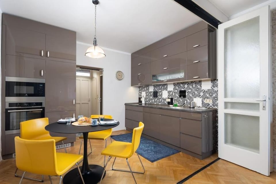 Cosy home in Buda Apartment in Budapest