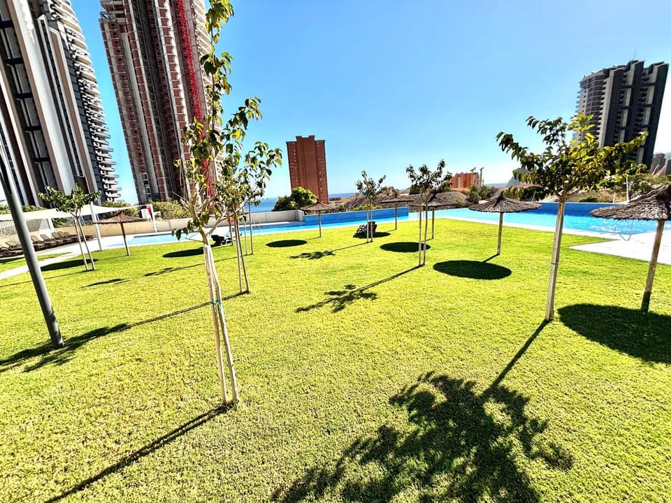 SAKURA LUXURY Poniente Beach Apartment in Marina Baixa