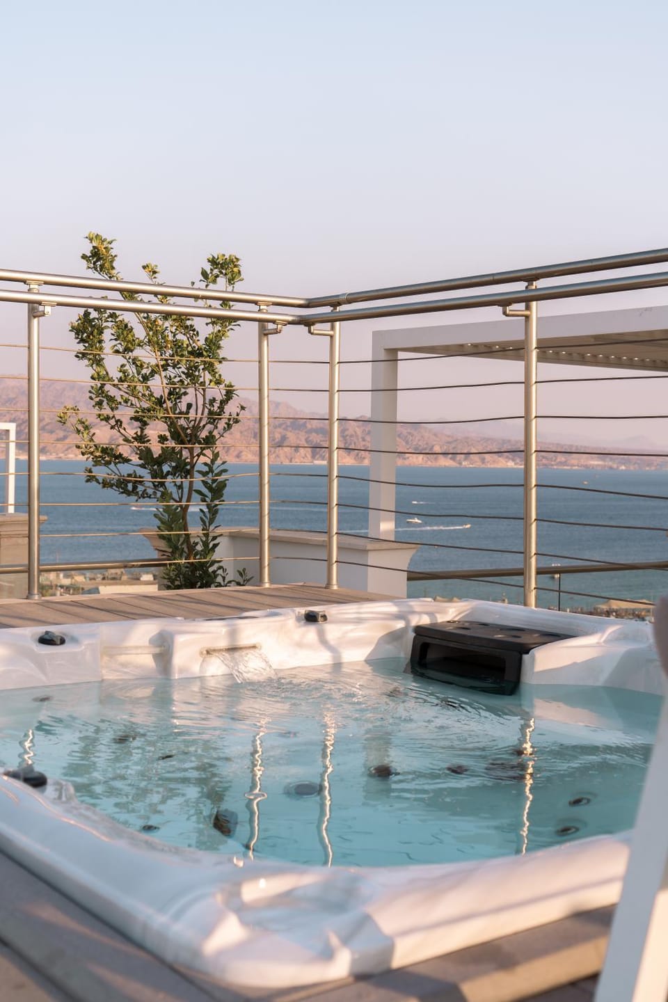 Natural landscape, Hot Tub, Sea view