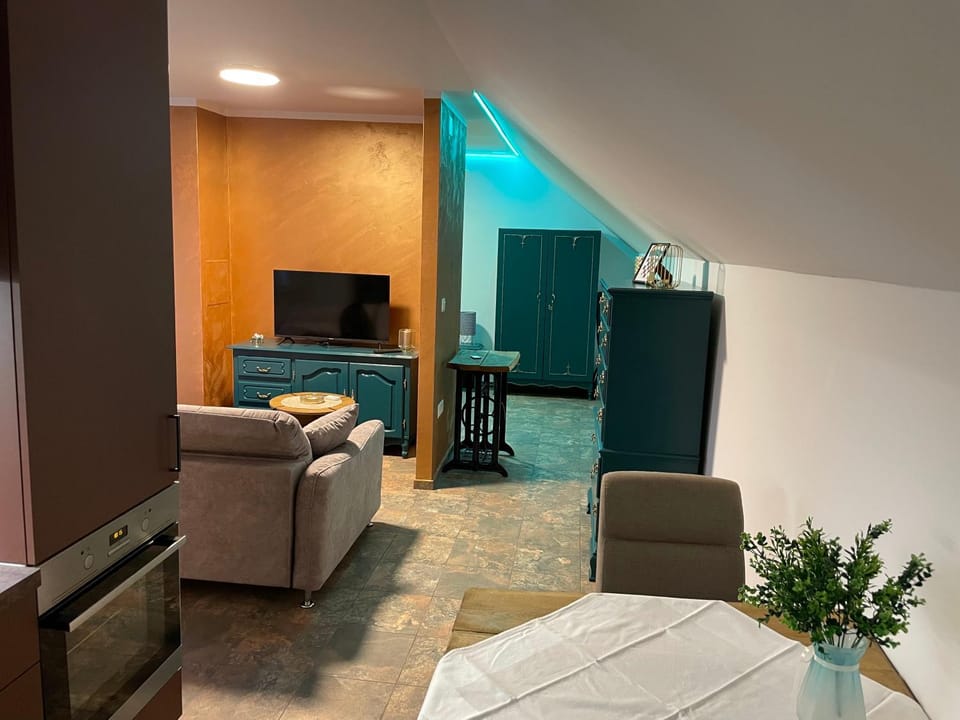 Kitchen or kitchenette, Living room, Dining area
