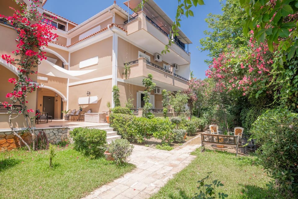 Property building, Patio, Garden, Garden view