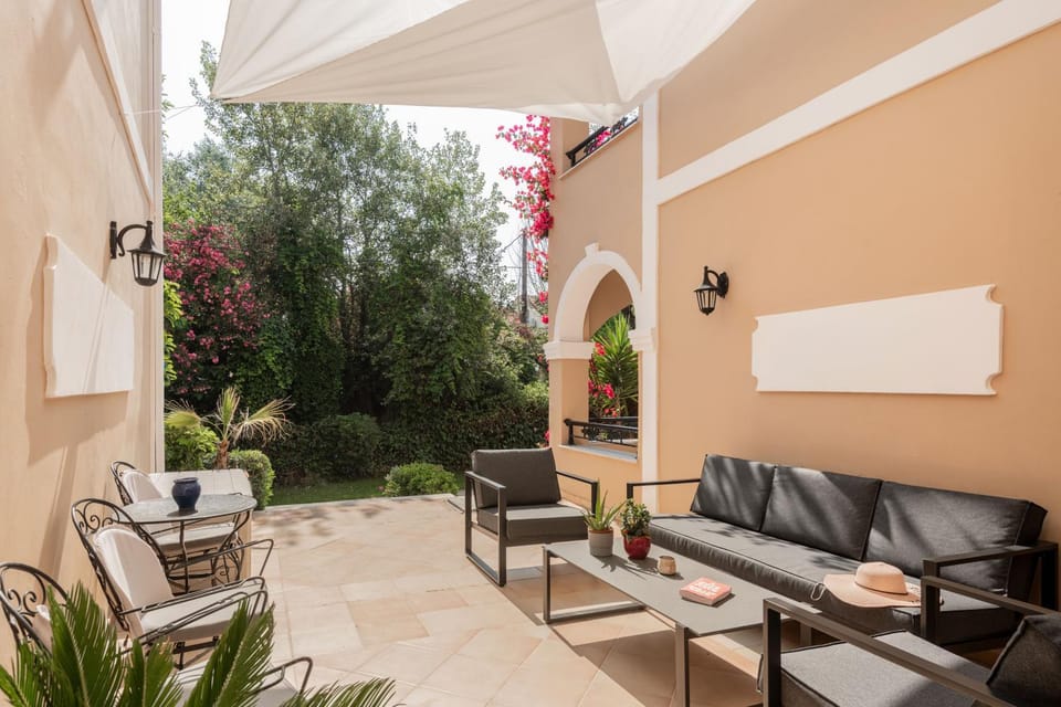 Day, Garden, View (from property/room), Seating area, Garden view