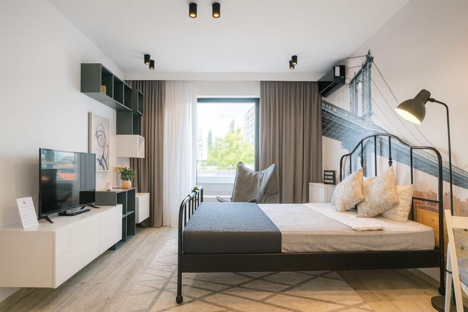 Bed, Photo of the whole room, Bedroom