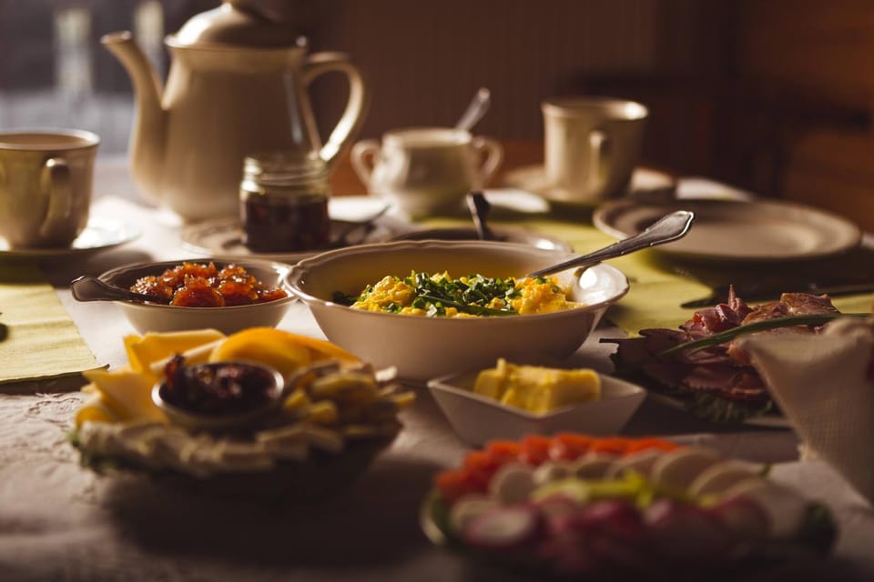 Food and drinks, Food, Breakfast, Continental breakfast