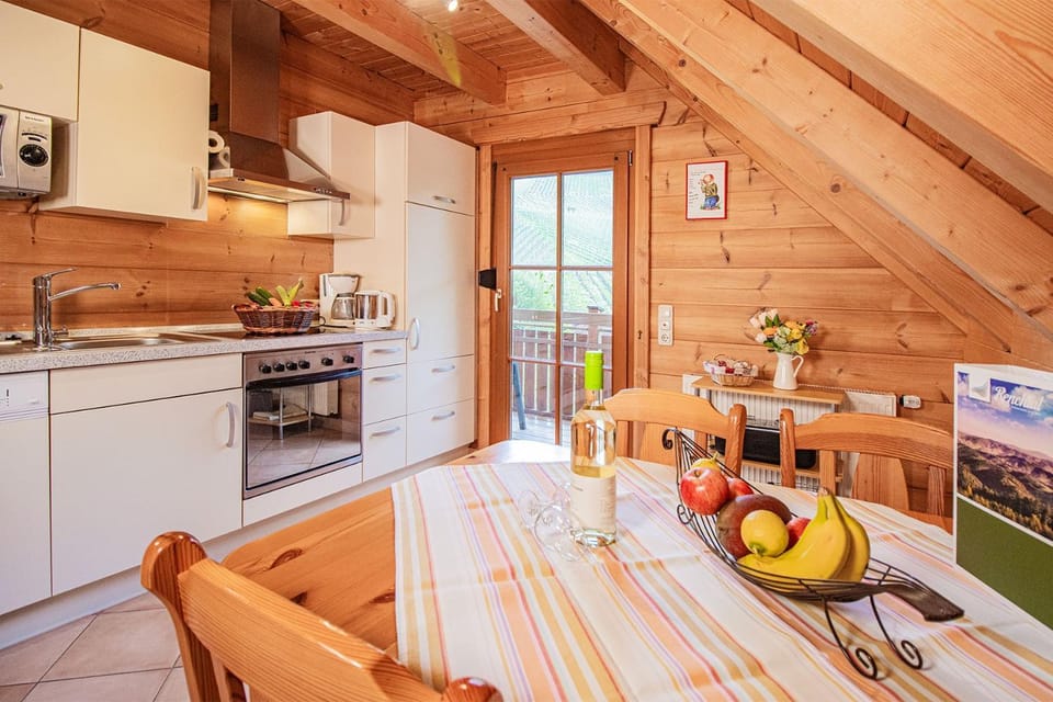 Property building, Kitchen or kitchenette, Living room