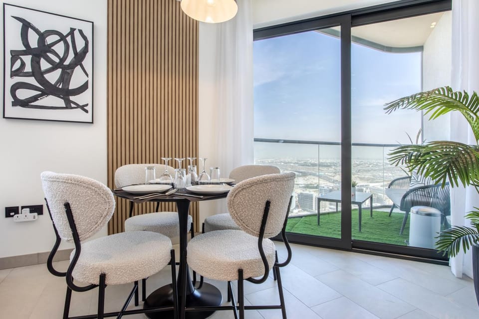 Balcony/Terrace, Dining area