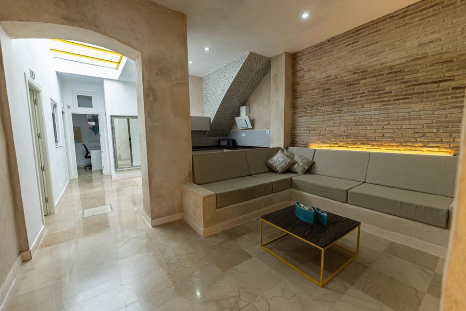 Lemon House Share and Enjoy Apartment in Seville