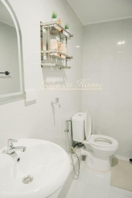 2 BR Unit in the heart of Iloilo Self Check-in Apartment in Iloilo City