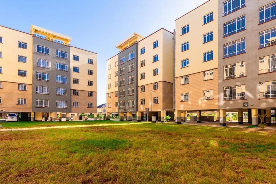 Serena 3BR Suite w Mall and Pool Apartment in Nairobi