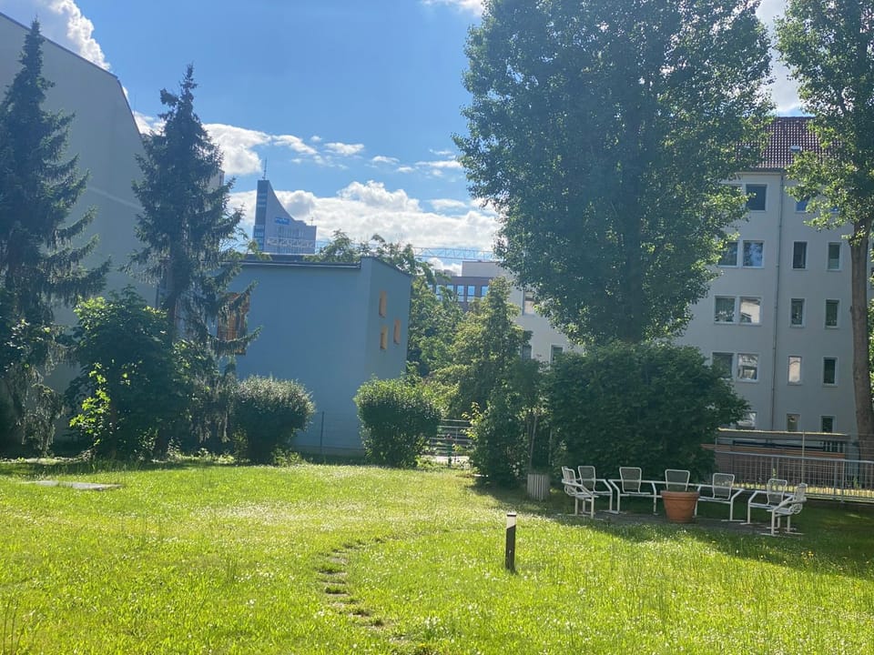 Studio 2 mit Gemeinschaftsräumen, Tiefgarage Apartment in Leipzig