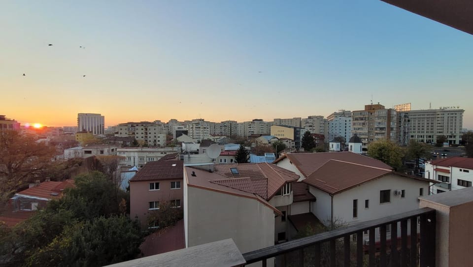 View (from property/room), City view, Landmark view, Sunset