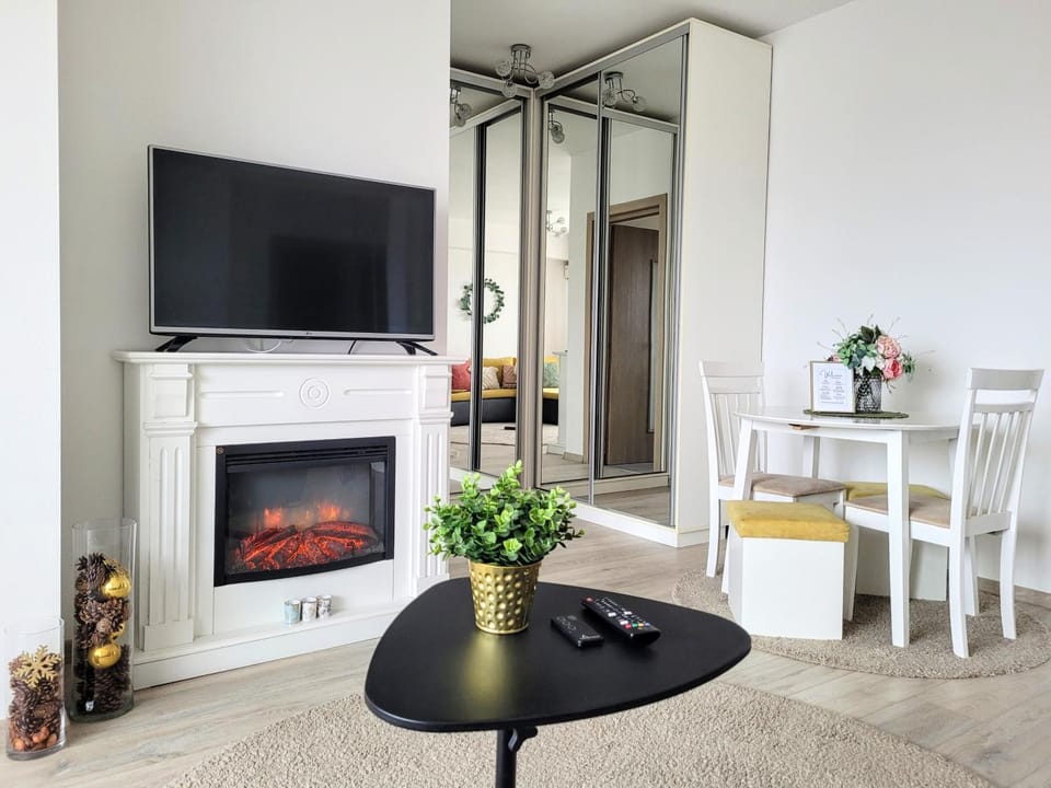 Living room, Decorative detail, Seating area, fireplace
