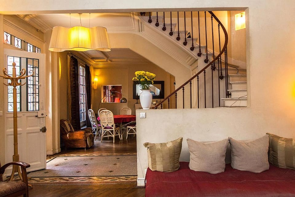 Hotel Particulier, Neuilly sur Seine, Palais des Congrès House in Paris