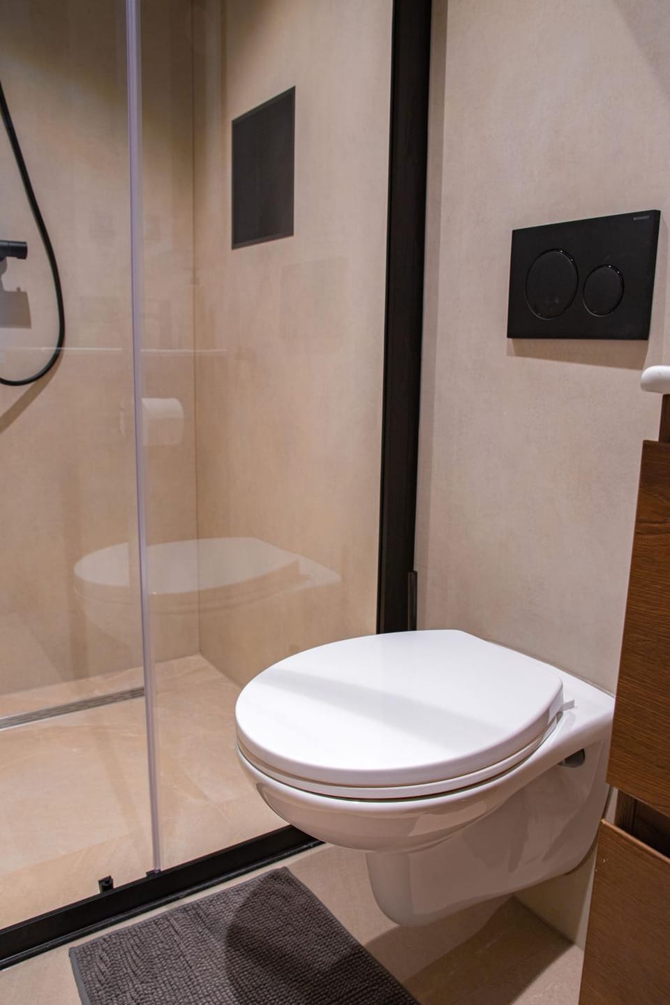 Shower, Toilet, Bathroom