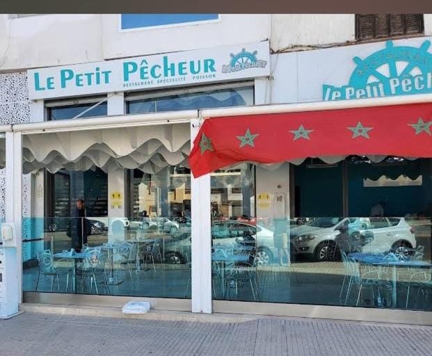 Bel appartement Hay SALAM - agadir- Wi-Fi-J'ACCEPTE FAMILLE SEULEMENT - Apartment in Agadir