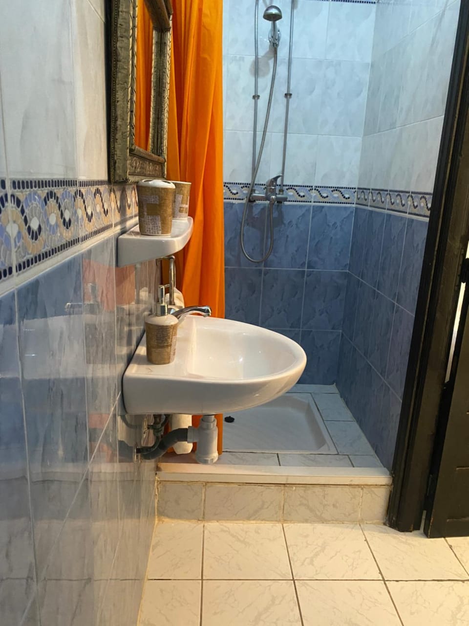 Riad Ayiss piscine palmeraie House in Marrakesh
