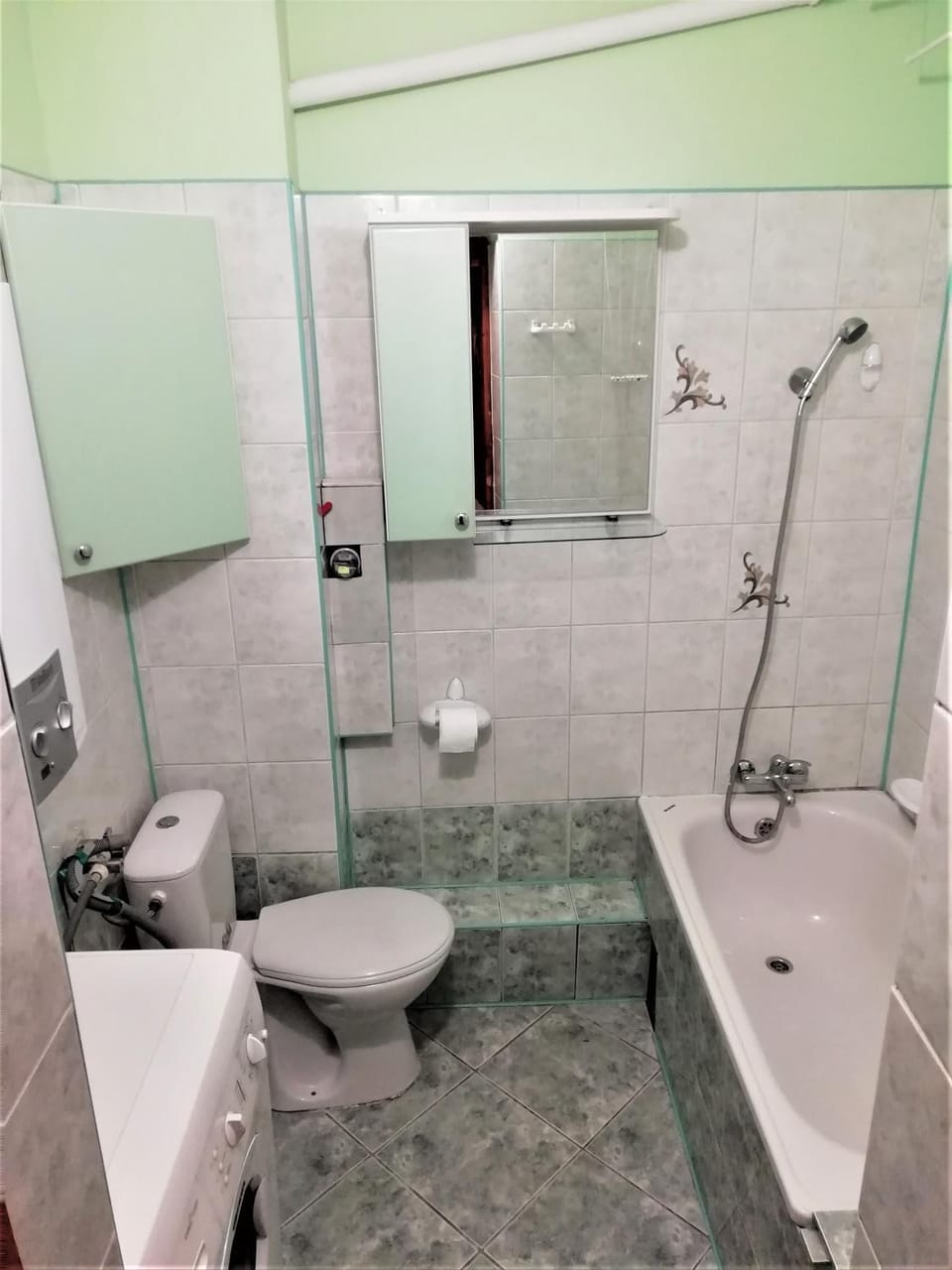 Toilet, Bathroom, towels
