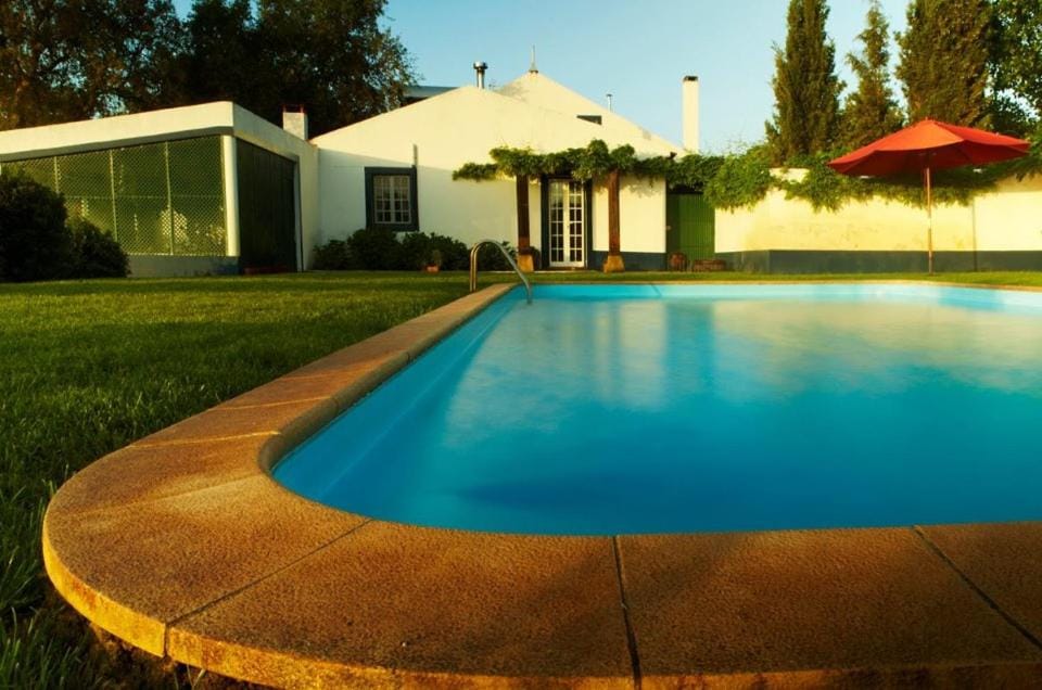 Balcony/Terrace, Swimming pool