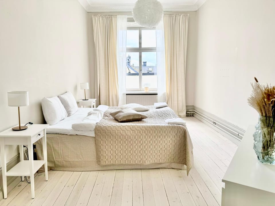 Lägenhet med fantastiskt läge Apartment in Stockholm