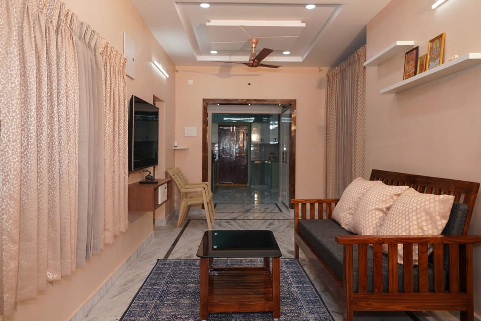 Facade/entrance, Living room