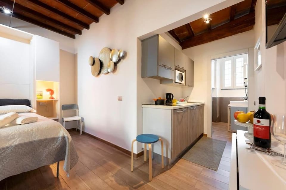 Kitchen or kitchenette, Photo of the whole room
