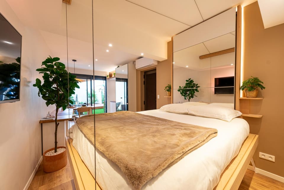 Studio Garnier Apartment in Île-de-France