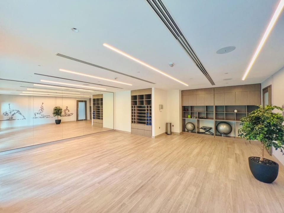 High Floor, 2BR in Burj Royale, 3 Minutes Walk to Dubai Mall Apartment in Dubai