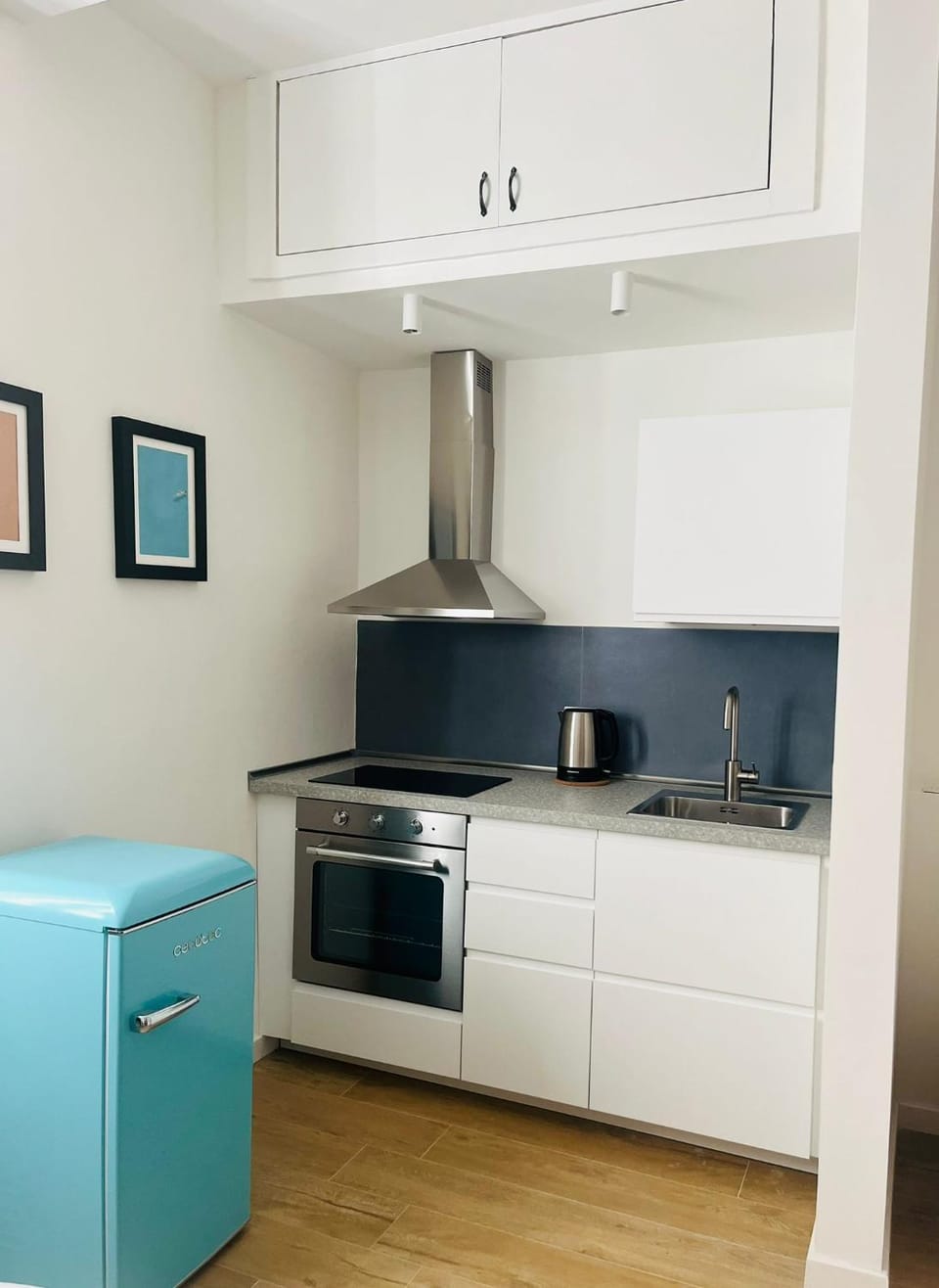 Lomat Apartment House in Milan