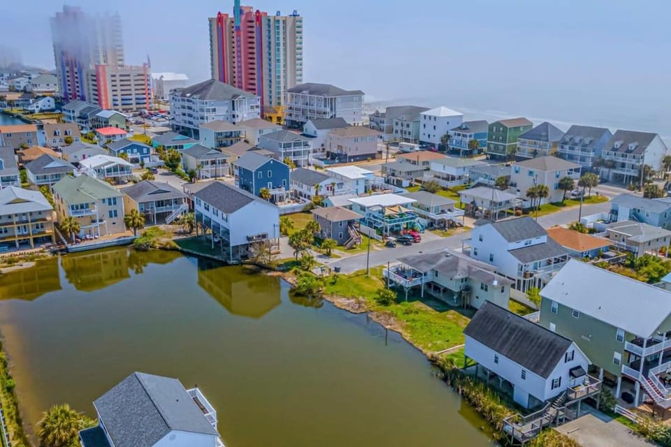 Coconut Flats Duplex- Downstairs- House in North Myrtle Beach