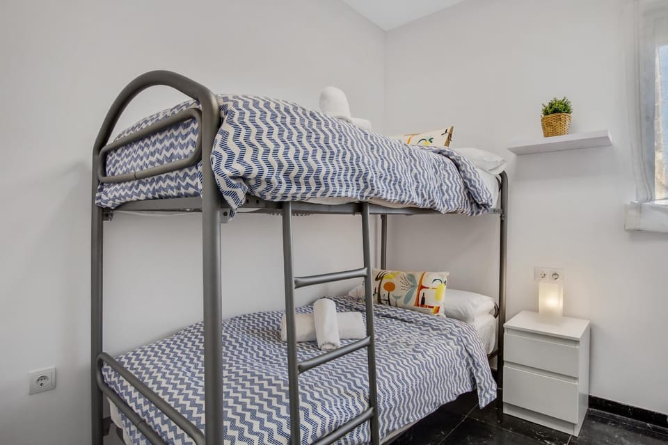 bunk bed
