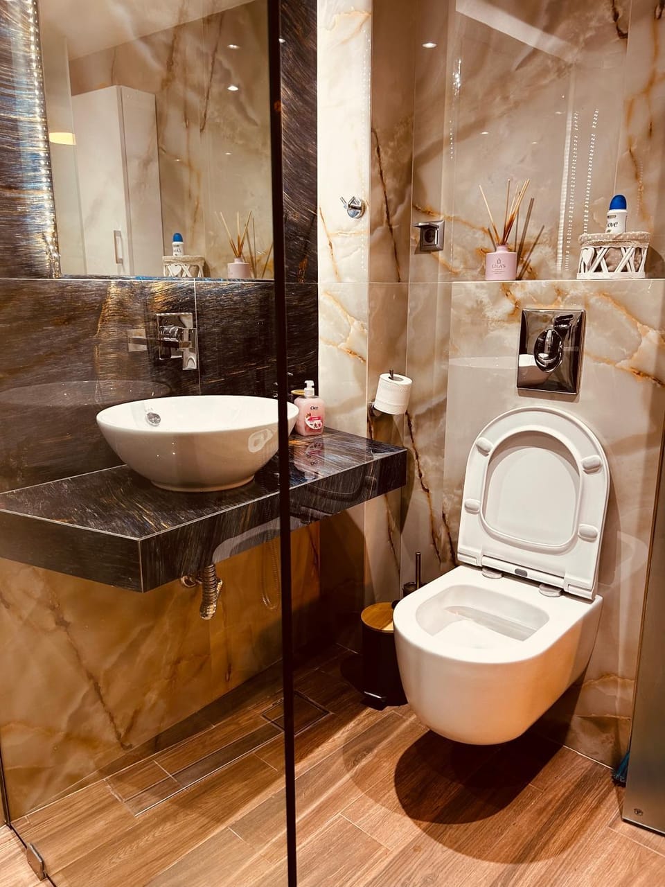 Shower, Toilet, Bathroom, bidet