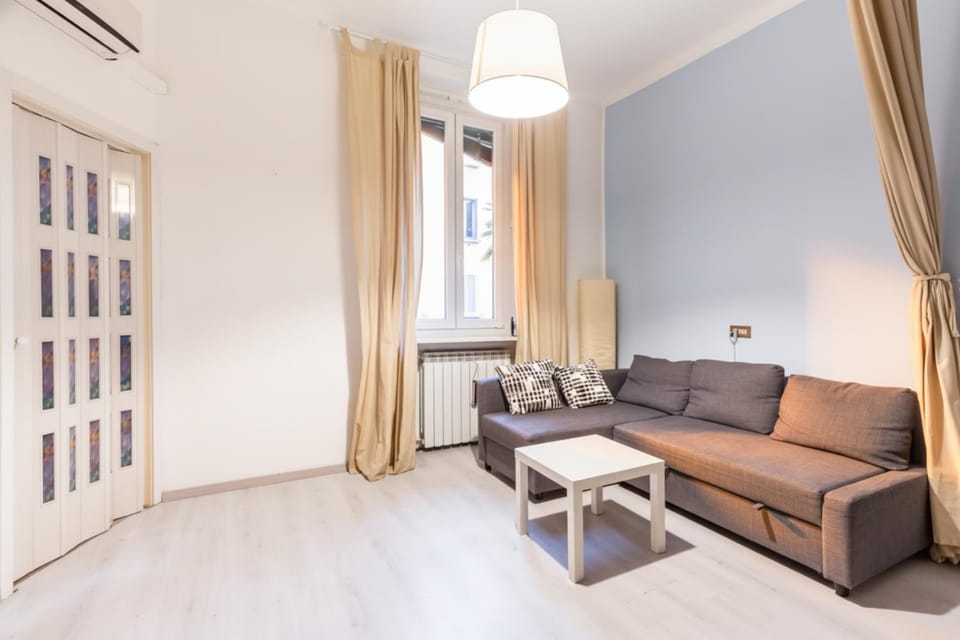 12 Minutes from Duomo - Modern Loft Apartment in Milan