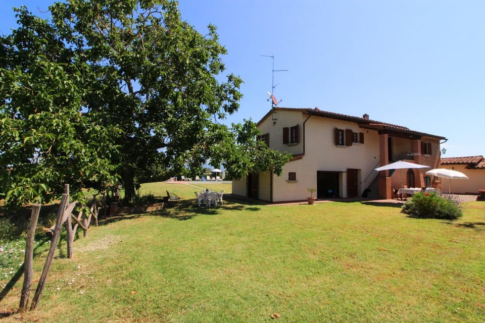 Facade/entrance, Garden view