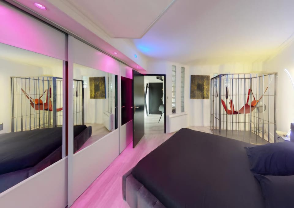 Le Donjon Port Nature 5 Village Naturiste Cap d'Agde Apartment in Agde