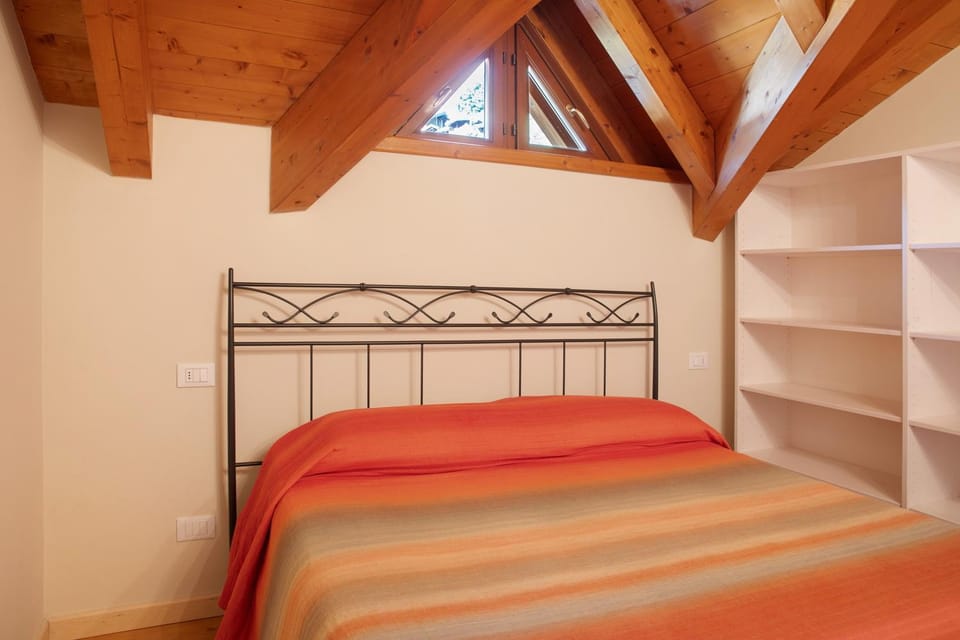 Property building, Living room, Bedroom