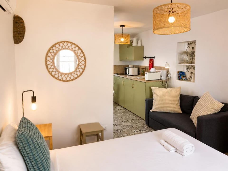 Alfama Cozy Studios by Get Your Stay Apartment in Lisbon