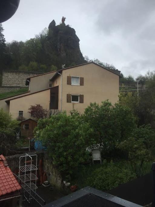 Très jolie appartement Apartment in Auvergne-Rhône-Alpes