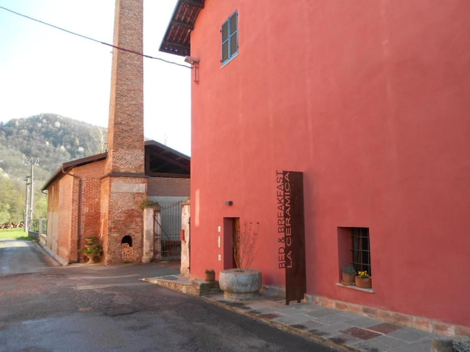 B&B La Ceramica Moline Bed and Breakfast in Piedmont