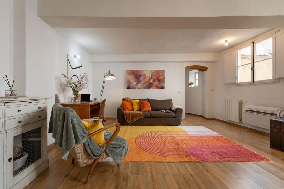 Keys of Italy - Sprone 15 - 2 bedroom family apartment by Ponte Vecchio Apartment in Florence